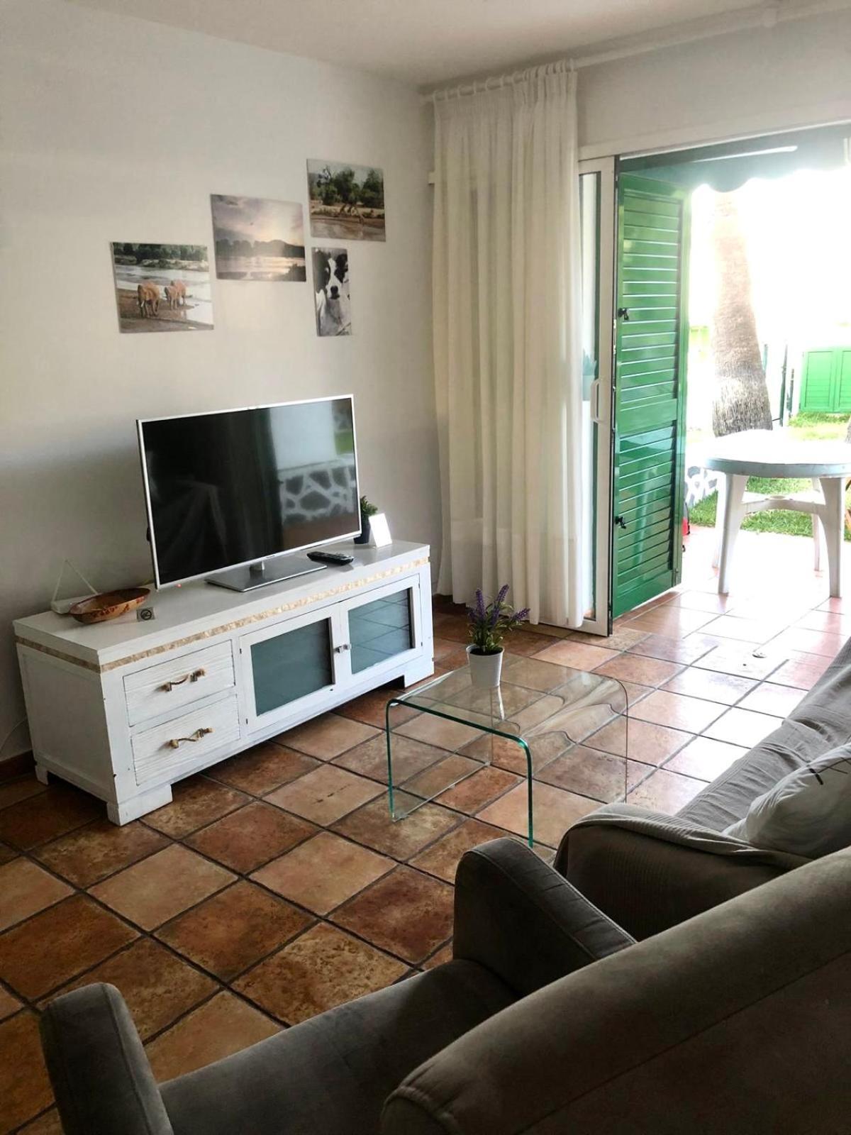 Bungalow Carmen San Bartolomé Exteriör bild